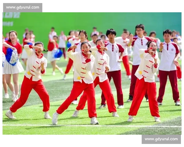 陕西 600 少年挥棒逐梦，棒垒球 “小众” 变 “热潮”